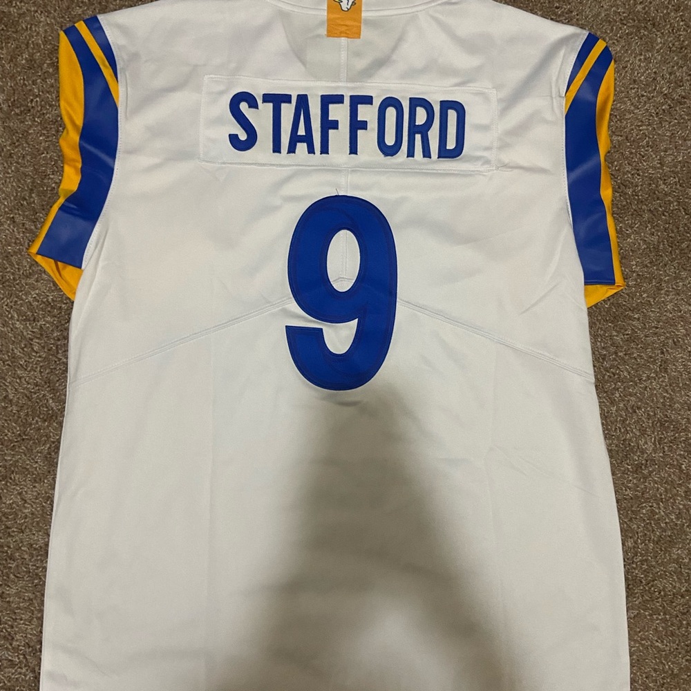 MATTHEW STAFFORD RAMS JERSEY NEW WITH TAGS SIZE LARGE